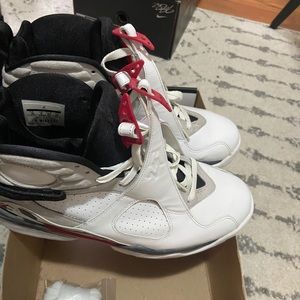 Air Jordan 8